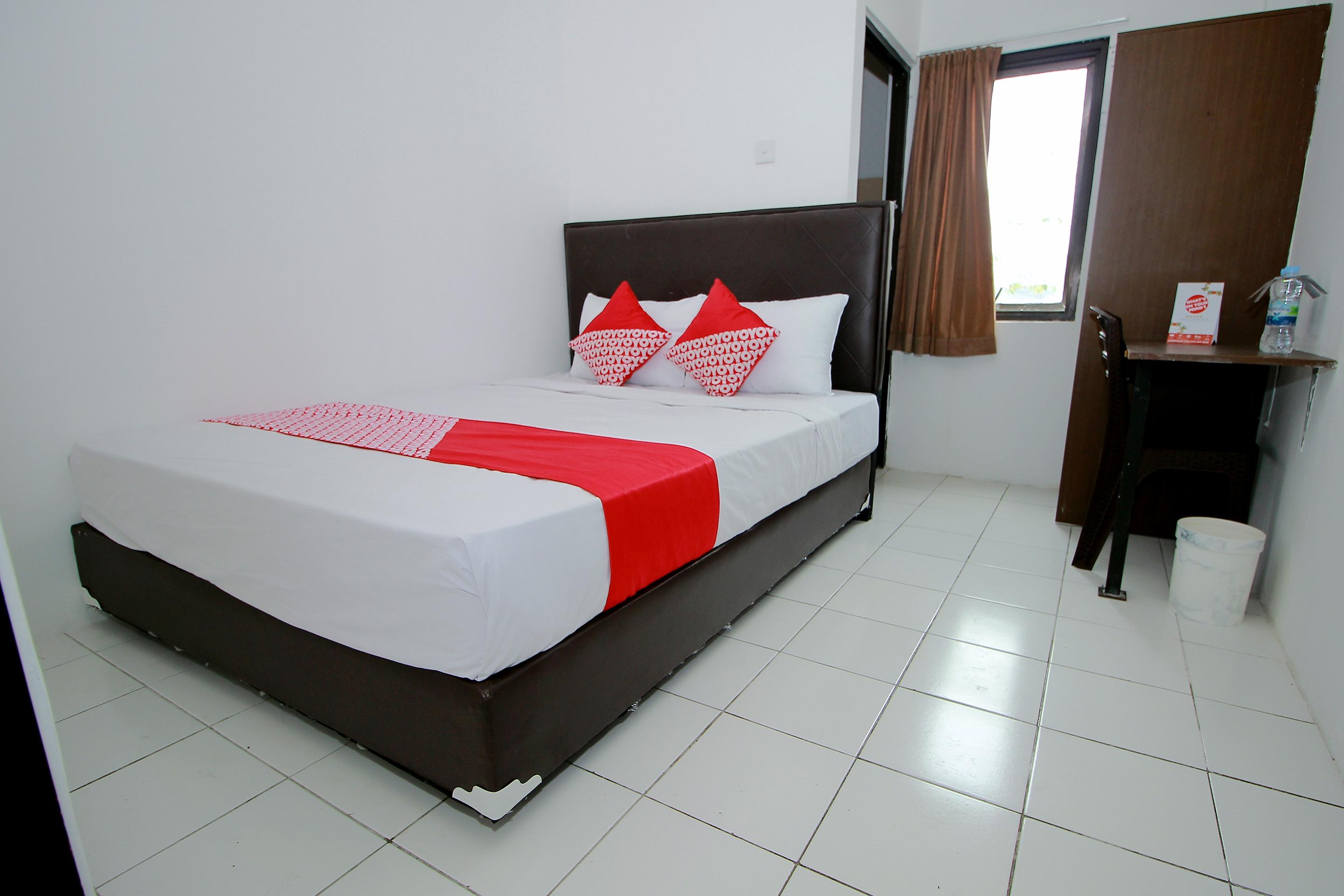 Super Oyo 1678 Jati Exclusive Homestay Бенгкулу Экстерьер фото