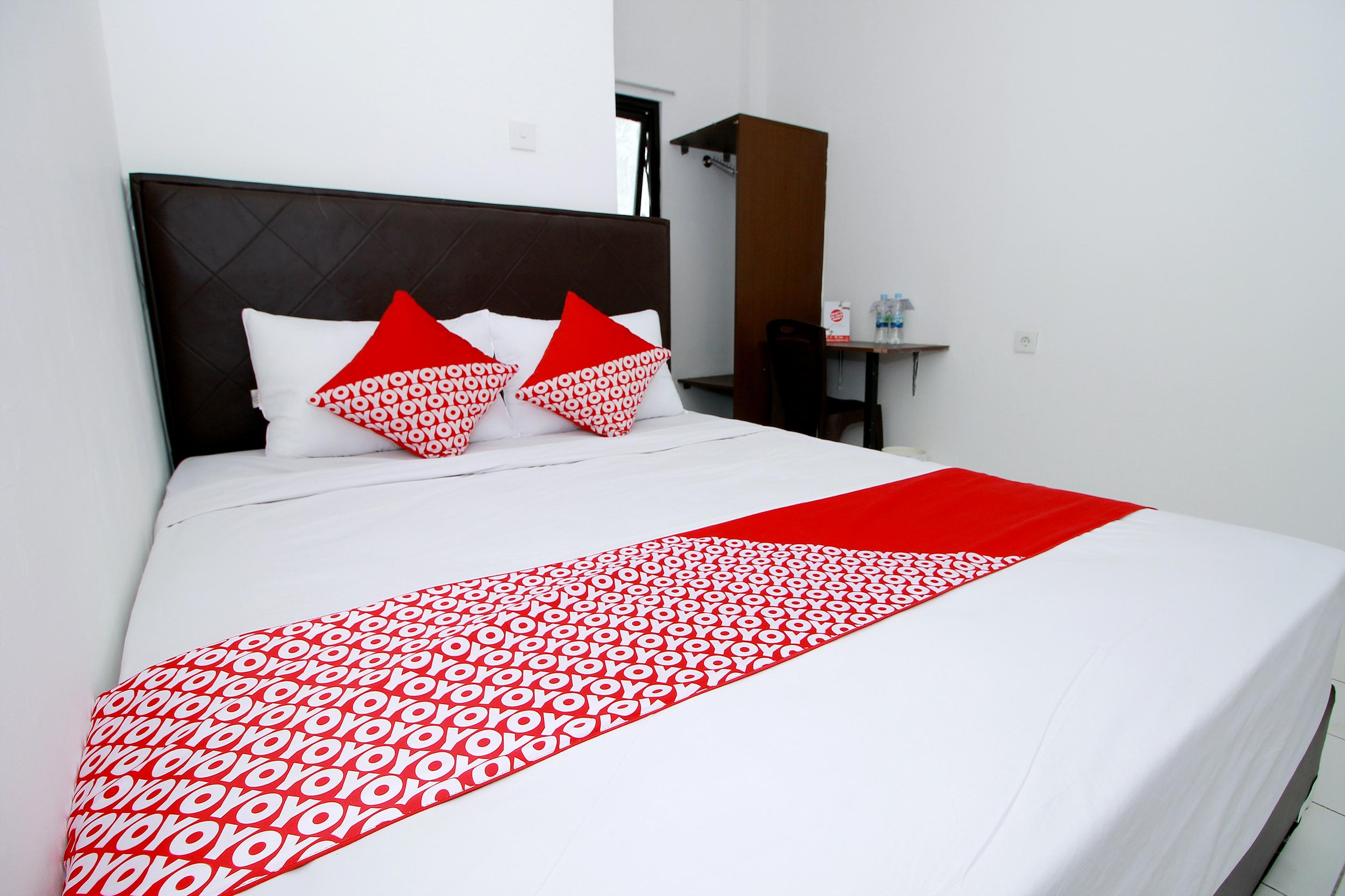 Super Oyo 1678 Jati Exclusive Homestay Бенгкулу Экстерьер фото
