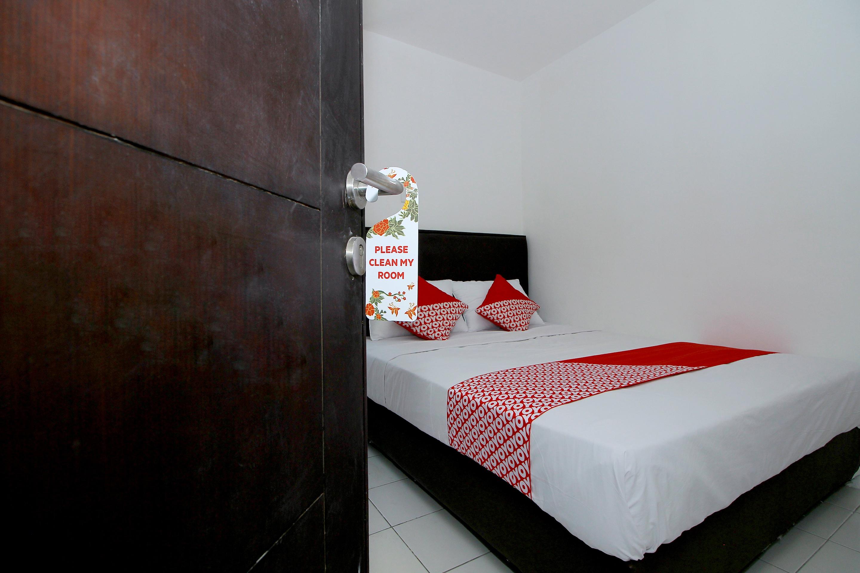 Super Oyo 1678 Jati Exclusive Homestay Бенгкулу Экстерьер фото