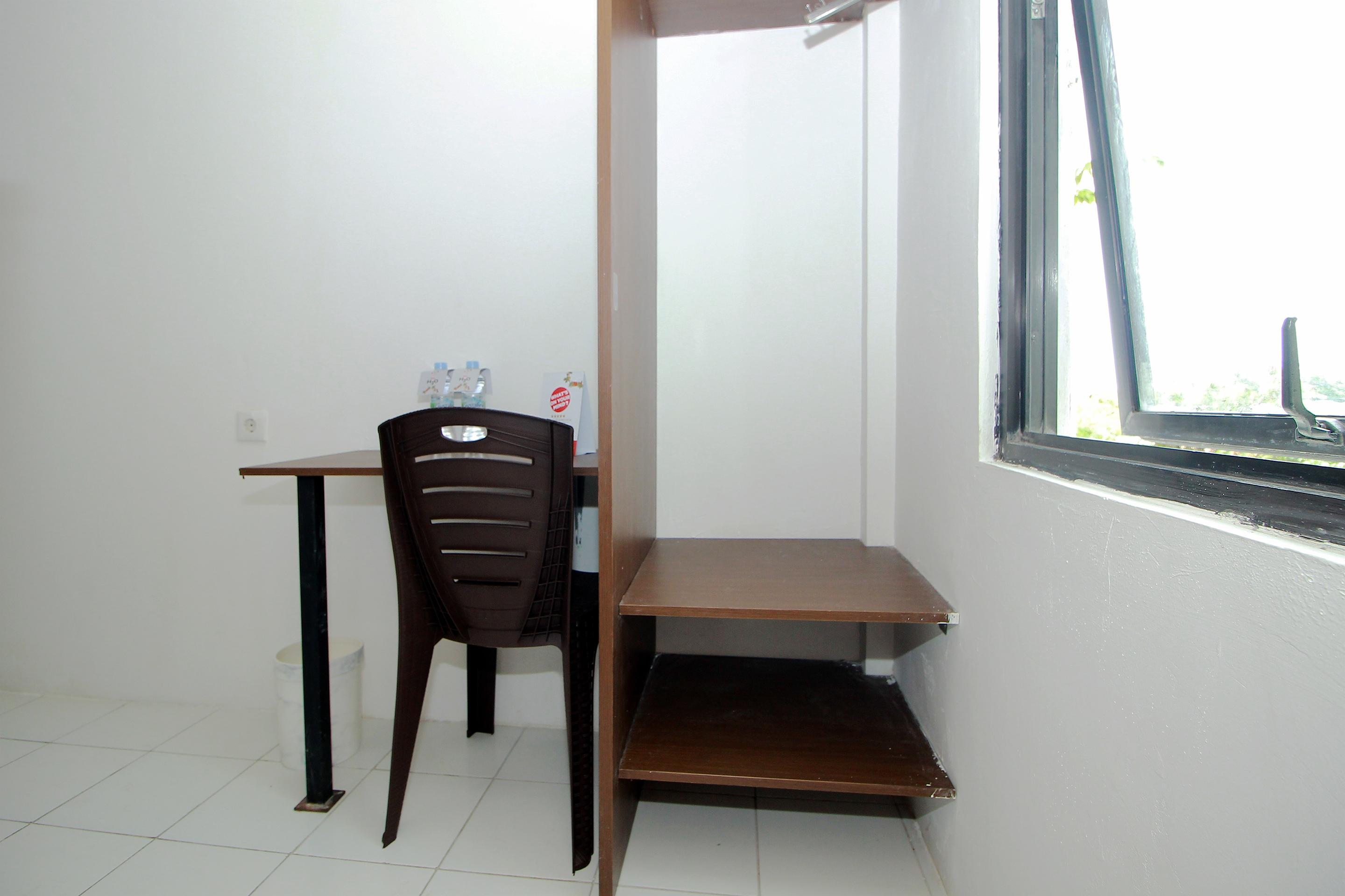 Super Oyo 1678 Jati Exclusive Homestay Бенгкулу Экстерьер фото